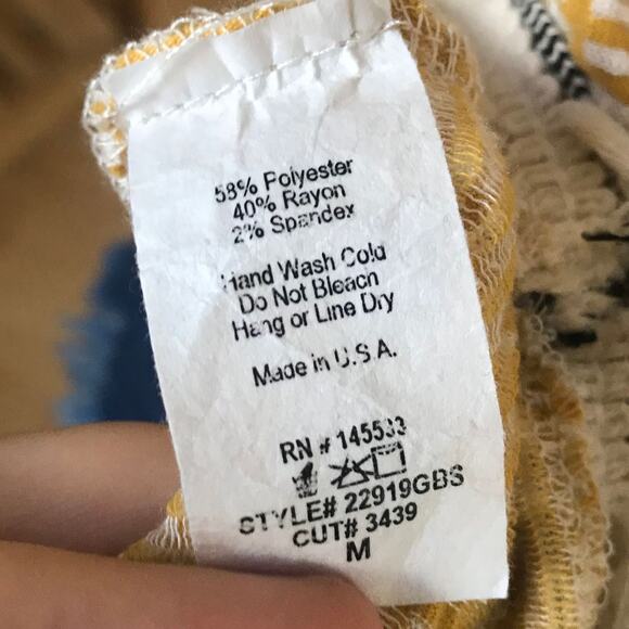 W5 • Tassel Sleeveless Tank - Picture 6 of 6